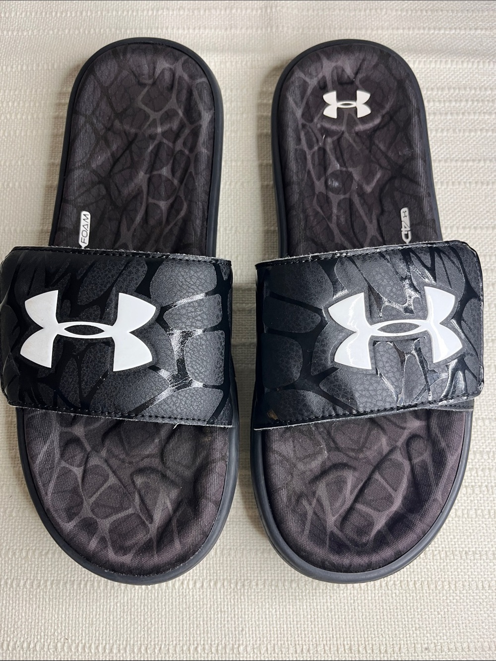 Under Armour Men's Mercenary Slides, black with jet gray & white logo, sz 11